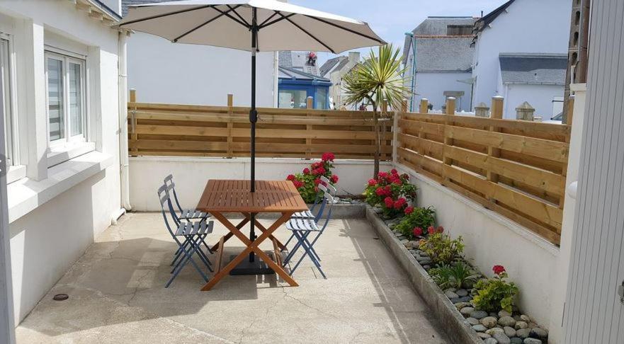 Maison de vacances 3* à 50m de la plage Tréffiagat Extérieur photo